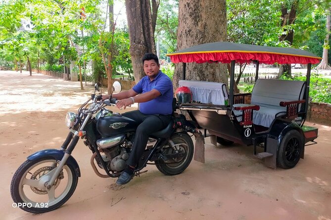 Private Angkor Wat Tour by Tuk-Tuk With English Speaking Driver - Banteay Srei: Intricate Pink Sandstone