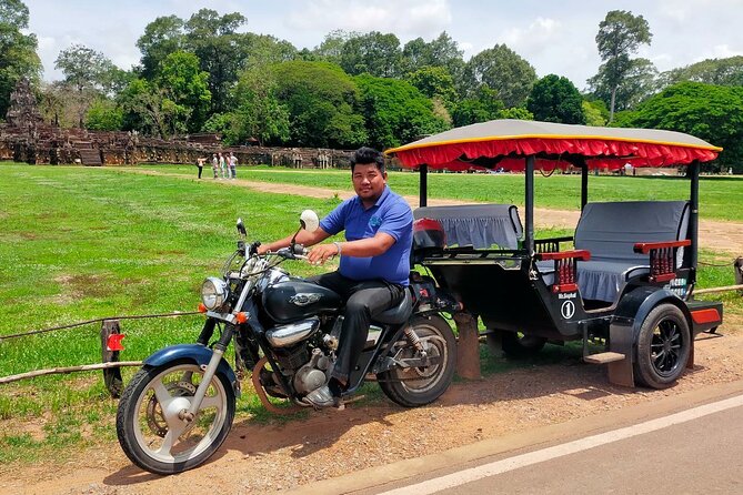 Private Angkor Wat Tour by Tuk-Tuk With English Speaking Driver - Customizable Experiences and Logistics
