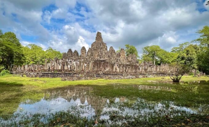 Private Angkor Wat Tour With Free Airport Pickup or Transfer - Payment and Cancellation