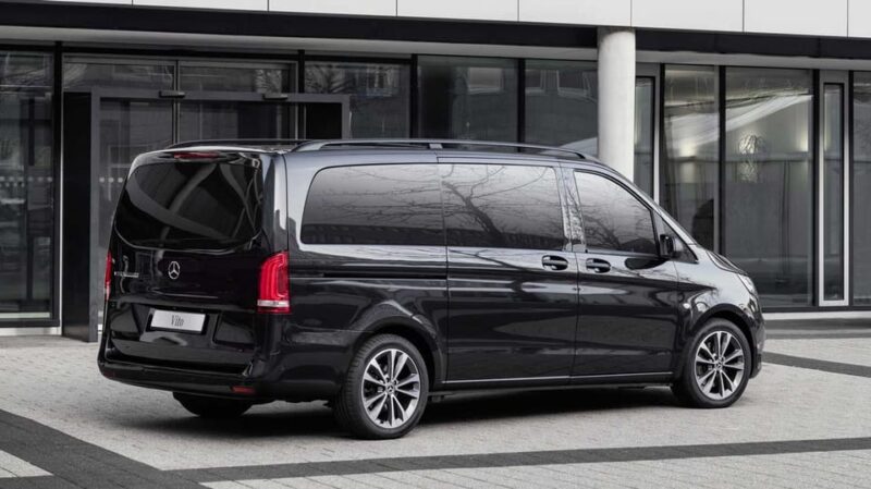 Private Antalya Airport (AYT) Arrival or Departure Transfer - Driver and Communication