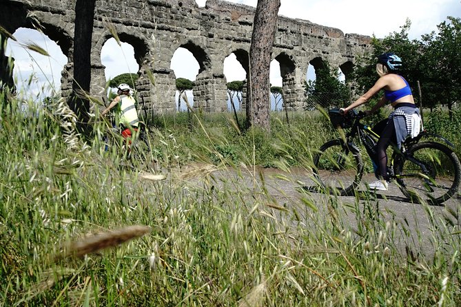 PRIVATE Appian Way and Lake Albano Ebike Tour With Italian Lunch - Historical Insights
