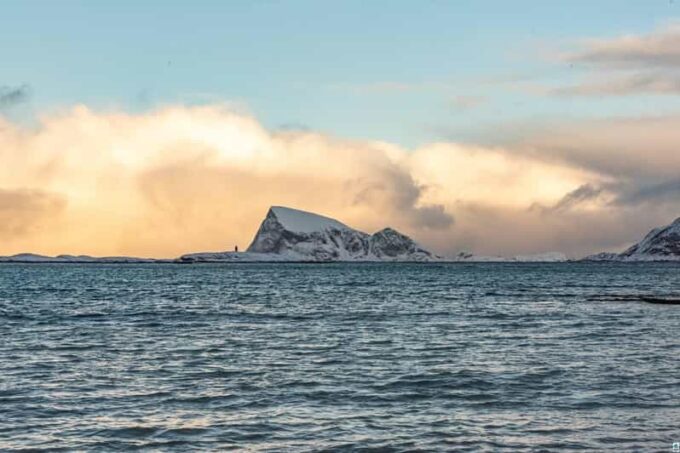 Private Arctic Tour Around the Iconic Fjords of Tromsø - Included Amenities and Experiences