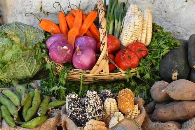 Private Arequipa Countryside Tour, - Exploring the Local Market
