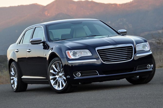 Private Arrival Transfer: Buffalo Niagara International Airport to Niagara Falls, New York - Included Services and Requirements