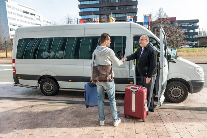 Private Arrival Transfer: Dulles Airport to Washington DC (any Hotel or Address) - Policies and Changes