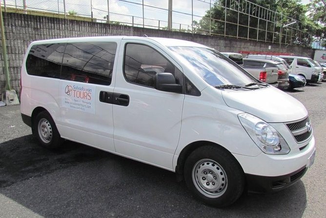 Private Arrival Transfer - El Salvador International Airport to Decameron Hotel - Key Points
