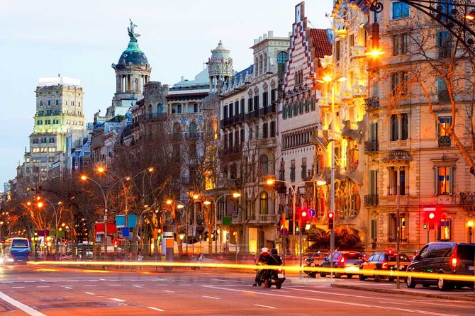Private Arrival Transfer From El Prat Airport to Central Barcelona - Pickup and Transfer Details