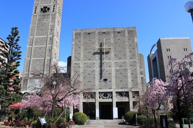 Private Arrival Transfer From Hiroshima International Airport to Hiroshima City - Confirmation and Accessibility Details
