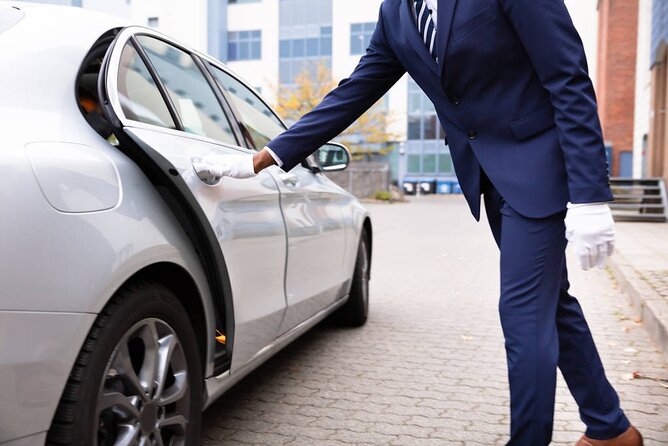 Private Arrival Transfer: Tan Son Nhat Airport to Ho Chi Minh City Hotels - Benefits of Booking the Transfer Service
