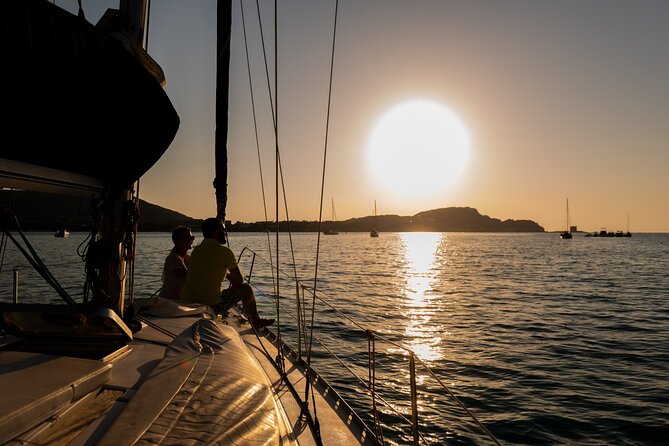 Private Asinara and La Pelosa Sunset Sailing Tour - Key Points