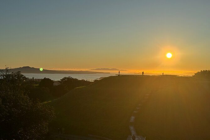 Private Auckland Sunrise Tour: Mount Eden Summit & Morning Views - The Experience from Travelers’ Perspectives
