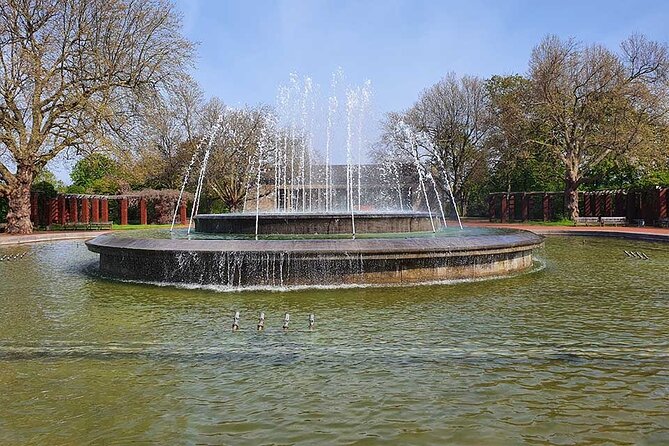 Private Audio Book City Rally in Düsseldorf'S Nordpark - What to Bring and Wear
