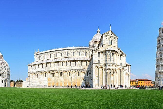 Private Audio Guided Walking Tour in Pisa - Audio Guide Features