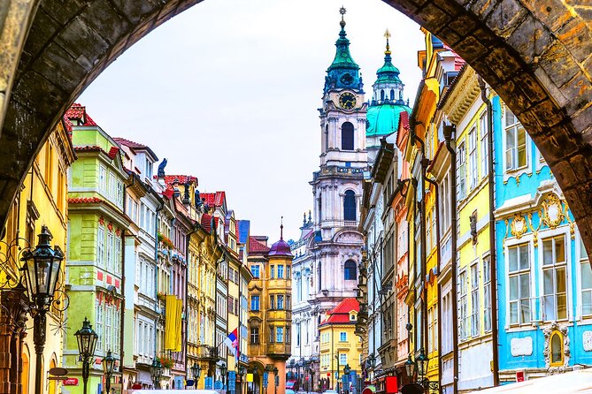 Private Audio Guided Walking Tour in Prague - Audio Guide Features