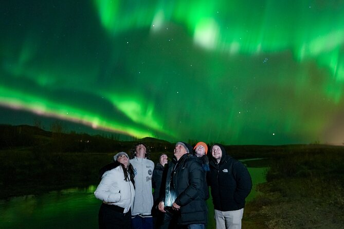 Private Aurora Hunt With Photos in Super Defender - Customer Feedback