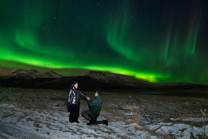 Private Aurora Hunt With Photos in Super Defender - Hunting the Aurora Borealis