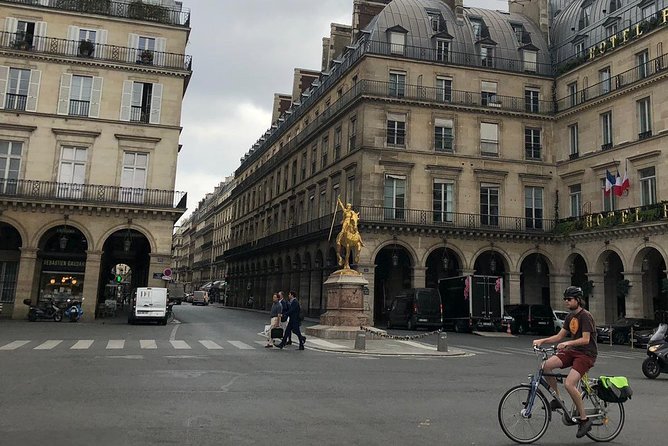 Private Auto Paris City Tour With Audio Guide - Getting There