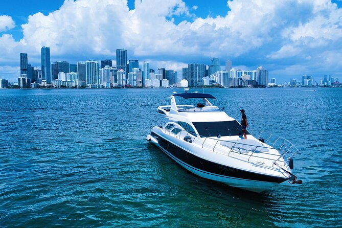 Private Azimut Tour With 2 Jet Skis in Miami Florida - Jet Ski Inclusions and Amenities