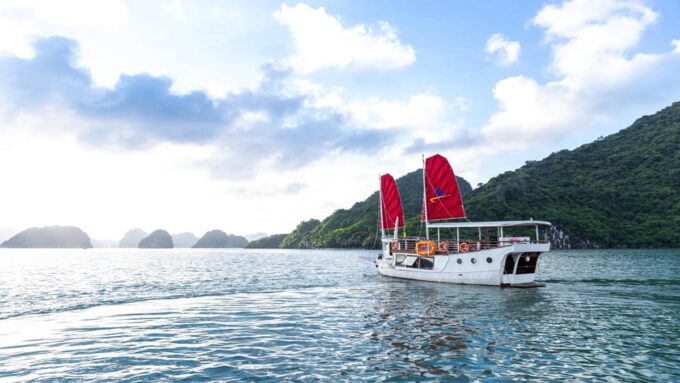 Private Bai Tu Long Day Cruise With Kayak - Customer Reviews