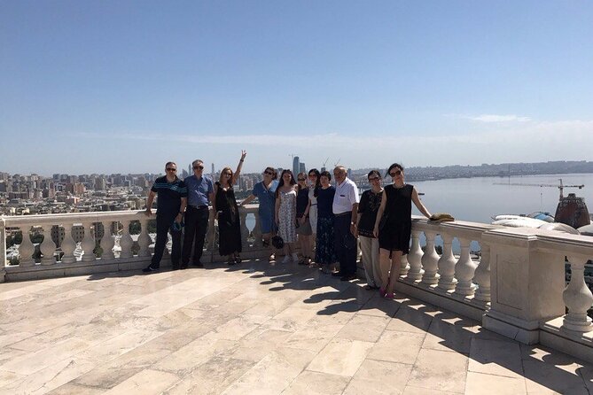 Private Baku City Tour - Perfect for First-Time Visitors - Strolling Along Seaside Park