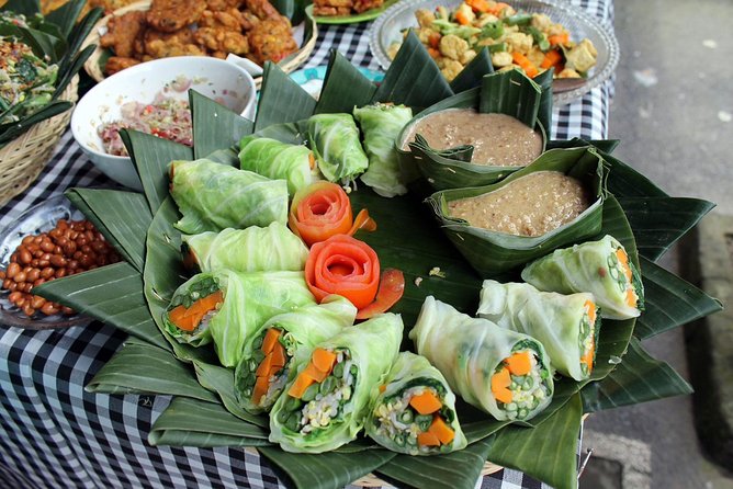 PRIVATE Balinese Cooking Class in a Traditional Family Home - Pickup and Transportation Details