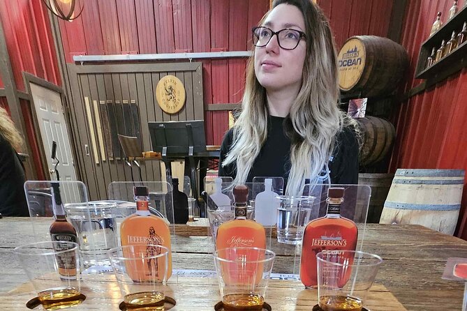 Private Barstown Bourbon Tour (Groups of 2-6) Makers Mark & More - Inclusions