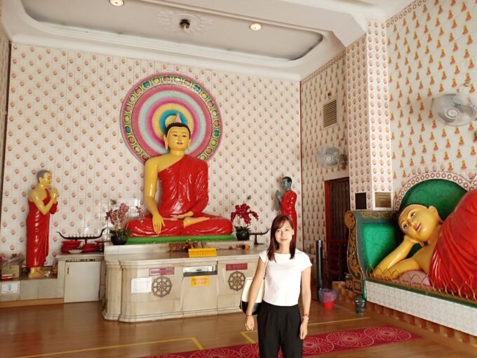 Private Batu Cave, National Mosque & Religious Tour W/ Lunch - Thean Hou Temple