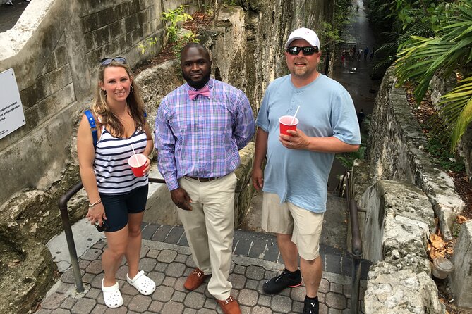 Private Beach Day/Guided TourThrough New Providence Island - Traveler Experiences and Feedback