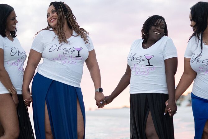 Private Beach Photo Shoot - Edited Photos Delivery