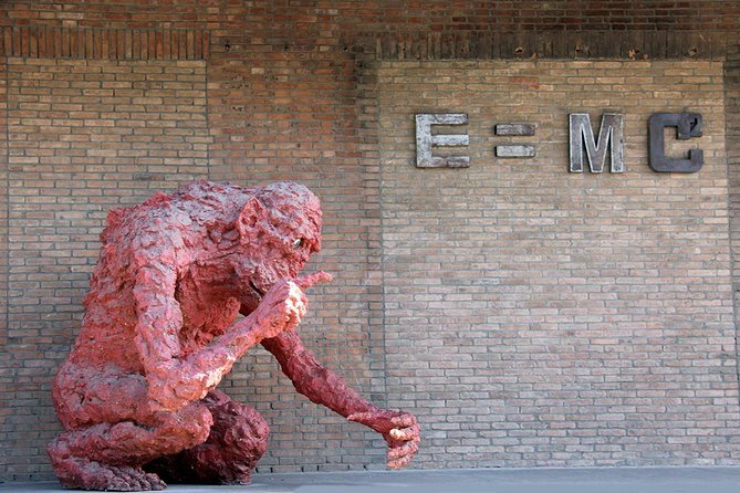 Private Beijing Art Tour Including Red Gate Gallery, 798 Art Zone and Guanfu Museum - Good To Know