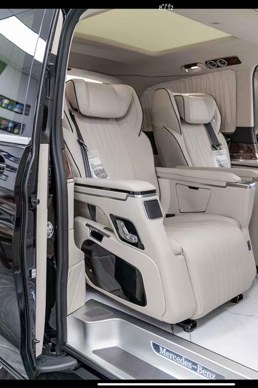 Private Beijing Downtown Transfer for 10 Hours up to 5pax - Driver and Vehicle Details