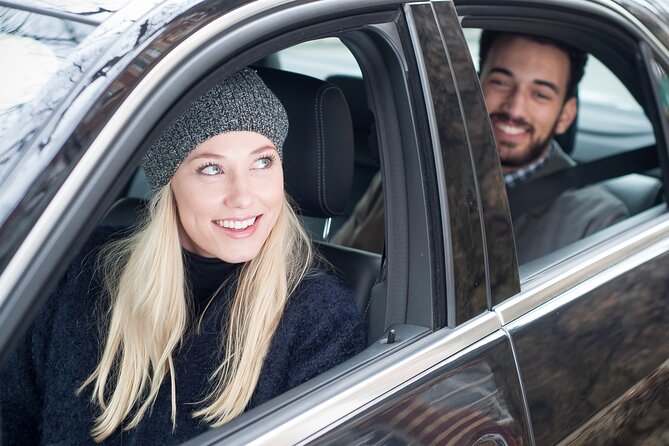 Private Belfast Arrival Transfer- Belfast City Airport to Belfast Hotel / Accomm - Luggage Restrictions