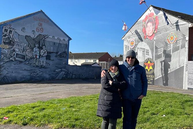 Private Belfast Mural & Giants Causeway Tour From Belfast (2 in 1) - Booking Information