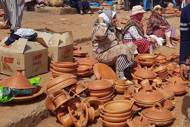 Private Berber Pottery Workshop in Chefchaouen With Lunch - Pottery-Making Process