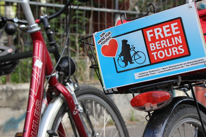 Private Berlin 3-Hour Bike Tour: Berlins Best - Experience City Like a Local