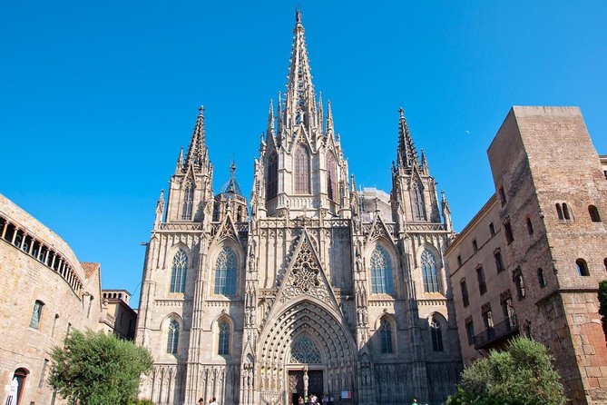 Private Bespoken Tailored Tour in Barcelona (Chauffered or Walking) - Meeting and End Points