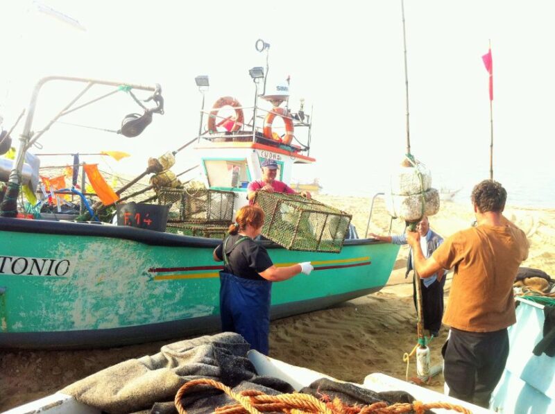 Private Best Fish Experience - Pickup and Cancellation