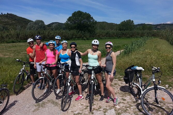 Private Bike Tour Through Tuscany Countryside From Lucca - Key Points