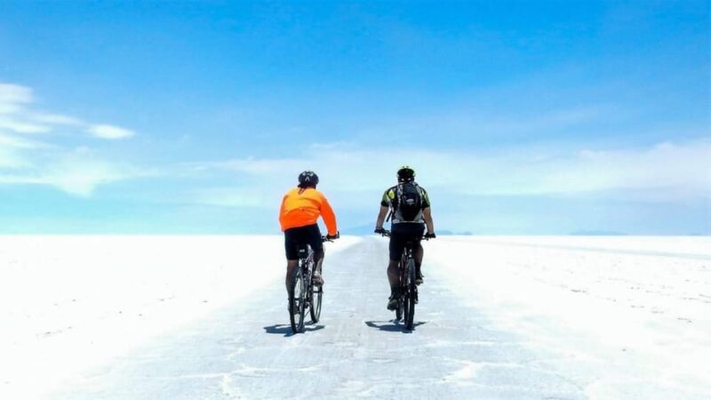 Private Biking in the Uyuni Salt Flats - Key Points