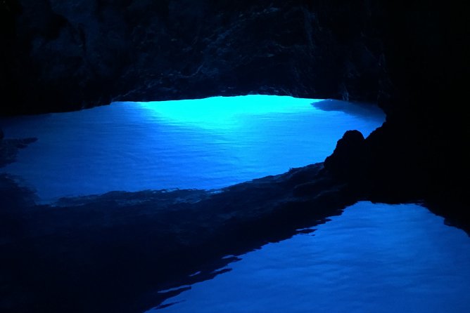 Private Blue and Green Cave Tour From Hvar Town - Boat Details