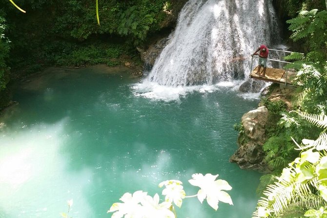 Private Blue Hole Guided Tour From Ocho Rios With Zipline Ride - Pickup Information