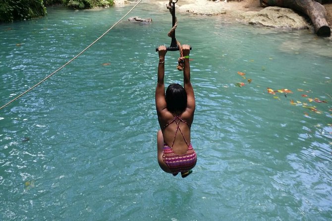 Private Blue Hole Guided Tour From Ocho Rios With Zipline Ride - Exploring the Blue Hole