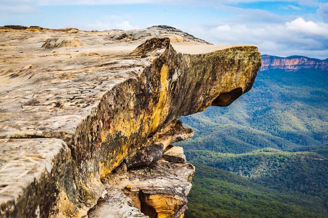 Private Blue Mountains Escape The Crowds Bespoke SUV Tour - Discovering Narrowneck Peninsula
