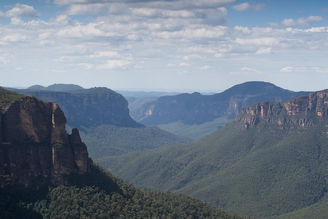 Private Blue Mountains Insider Tour From Sydney - Hiking the Canyons