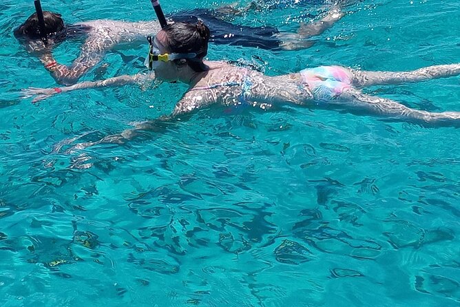 Private Boat Charter With Captain in Nassau and Rose Island - Overview