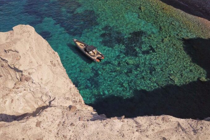 Private Boat Cruise to Paros, Antiparos, Despotiko, and Panteronisi - Prohibited Items