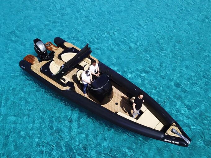 Private Boat Cruise to South Coastline of Mykonos - Picture-Perfect South Coastline