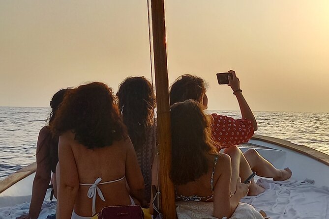Private Boat Experience: Admire the Capri Coast 2 Hours - Highlights of the Capri Coast
