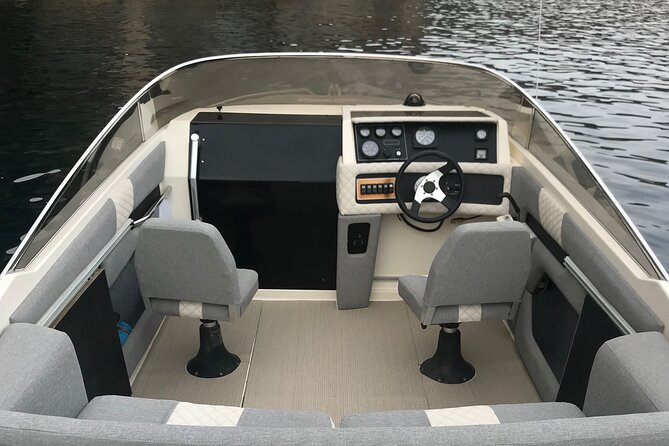 Private Boat Rental for 5 People 8 Hours in Ibiza - Health and Accessibility