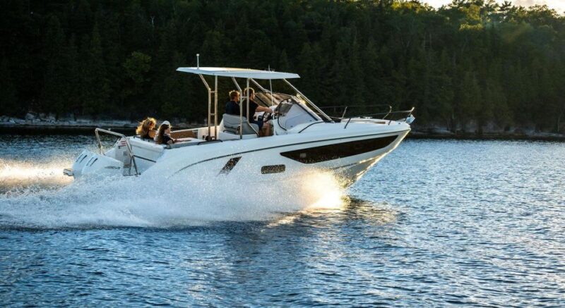 Private Boat Rental to Swim at Athenian Riviera With Skipper - Included Services